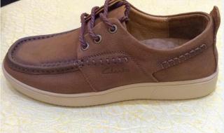 一双红皮鞋 一双红皮鞋